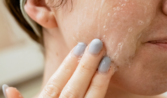 Glycolic Acid vs Salicylic Acid: What's The Difference?